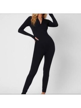 Basic Jumpsuit in Black